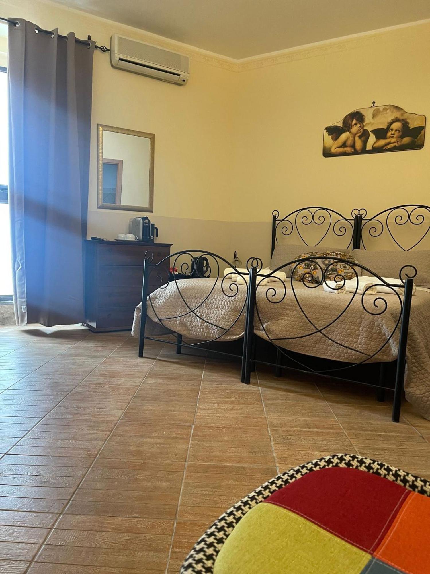 Bed and Breakfast Bed And Relax-Il Maniero Калатабьано Экстерьер фото